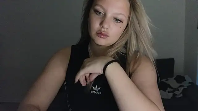 bettyloveu online show from July 2026 04:39:33 PM