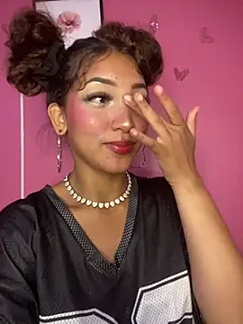 NaughtyLatinaxxx online show from April 2026 08:43:02 PM