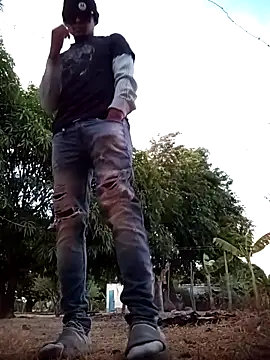 spittingpig1 online show from March 2026 10:29:02 AM