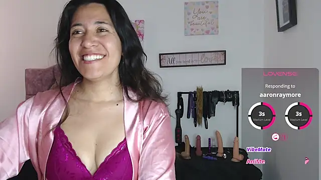 violeta scott online show from July 2026 03:05:01 PM