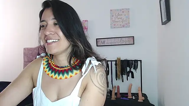 violeta scott online show from July 2026 06:06:01 PM