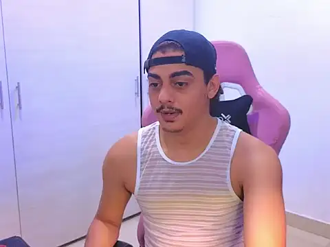 Cute-Curls online show from March 2026 01:12:01 AM