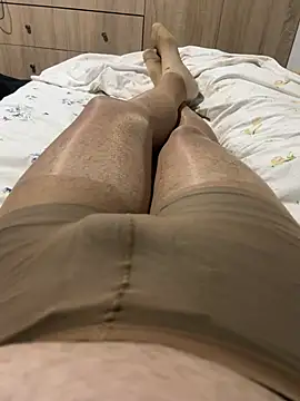 tommyxxx2026 online show from June 2026 09:57:02 PM