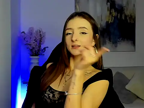 Snapshot of Lilyt_Cooper chatting on April 2026 04:13:02 AM Lilyt Cooper online show from April 2026 04:13:02 AM