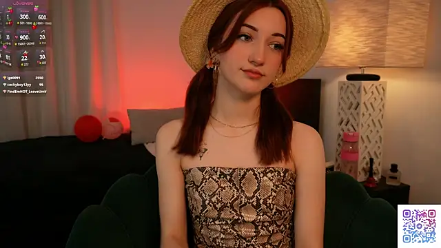 SweeetMila online show from March 2026 04:21:01 PM