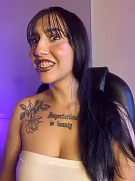 Zeyra pink online show from March 2026 02:54:01 PM