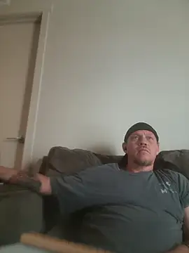 yourMasterisBored online show from April 2026 04:52:01 PM