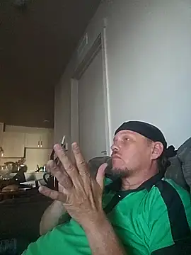 yourMasterisBored online show from April 2026 12:15:01 AM