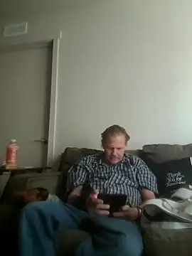 yourMasterisBored online show from April 2026 07:58:01 PM