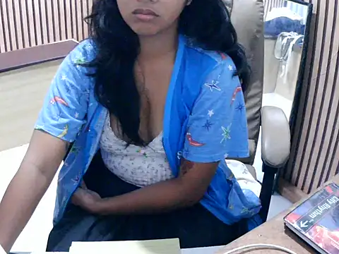 Snapshot of spicyren chatting on March 2026 02:06:02 AM spicyren online show from March 2026 02:06:02 AM