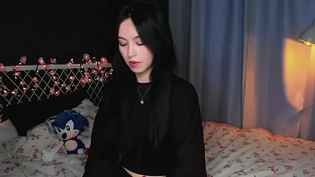 Snapshot of lizaa_breeze chatting on May 2026 04:36:01 PM lizaa breeze online show from May 2026 04:36:01 PM