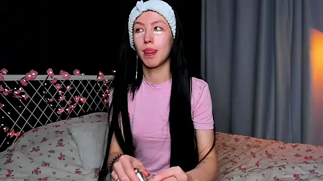lizaa breeze online show from June 2026 05:32:01 PM