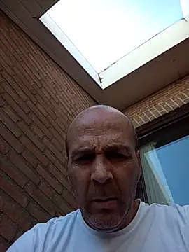 Iulian81 online show from August 2026 08:57:01 AM