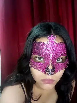 Hottymahi7 online show from April 2026 12:10:01 PM