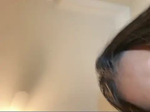 Deliciaputinha online show from March 2026 01:38:01 PM