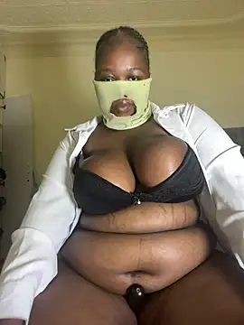 Snapshot of NaughtyGirl0000 chatting on June 2026 04:33:01 PM NaughtyGirl0000 online show from June 2026 04:33:01 PM