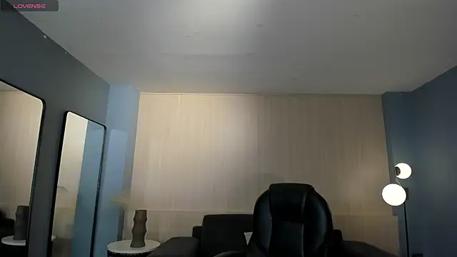 Snapshot of ArianaNova chatting on August 2026 02:13:02 AM ArianaNova online show from August 2026 02:13:02 AM