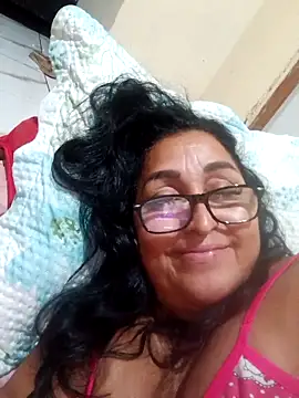 Snapshot of ianaellem chatting on April 2026 02:45:02 AM ianaellem online show from April 2026 02:45:02 AM