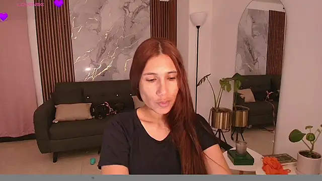 Snapshot of LucyBecker chatting on June 2026 05:46:01 PM LucyBecker online show from June 2026 05:46:01 PM