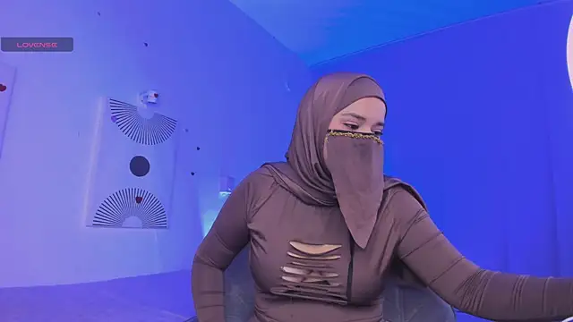 Snapshot of Aminaa_Kaarim chatting on July 2026 01:19:02 AM Aminaa Kaarim online show from July 2026 01:19:02 AM