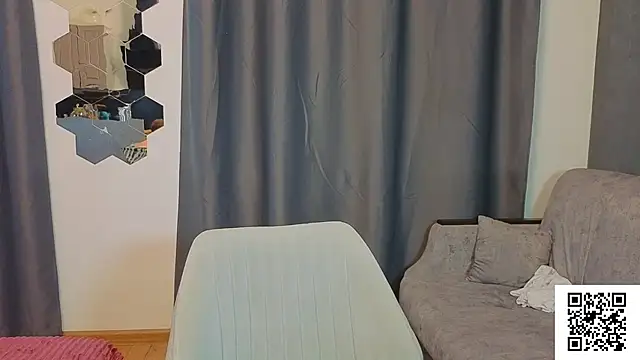 crispinver online show from May 2026 02:19:01 AM