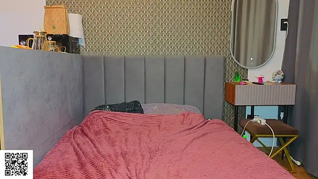crispinver online show from July 2026 07:52:01 PM