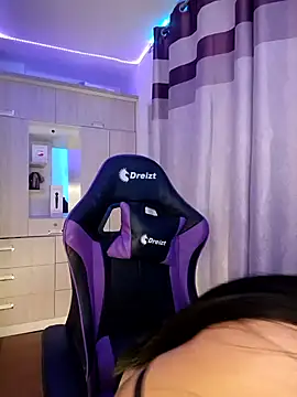 PiscisGirl online show from June 2026 06:59:01 AM