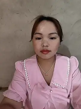 Snapshot of Mina_xYx chatting on June 2026 04:09:01 PM Mina xYx online show from June 2026 04:09:01 PM