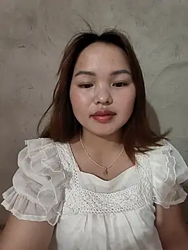 Snapshot of Mina_xYx chatting on July 2026 04:29:02 AM Mina xYx online show from July 2026 04:29:02 AM