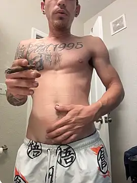 Snapshot of UngualIronware420 chatting on March 2026 05:35:01 AM UngualIronware420 online show from March 2026 05:35:01 AM