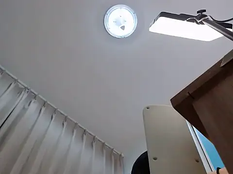 XI-XI-668 online show from March 2026 11:32:02 PM