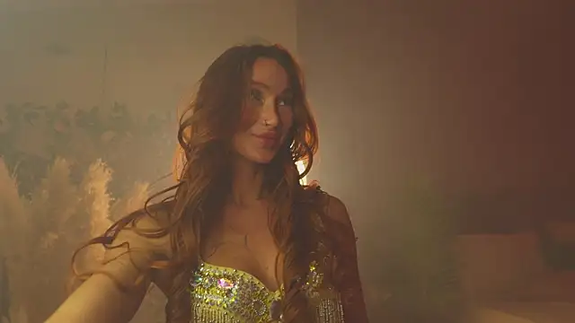 SerenaWest  online show from April 2026 09:39:33 PM