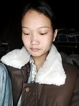 Sullyy lux online show from March 2026 02:15:01 AM