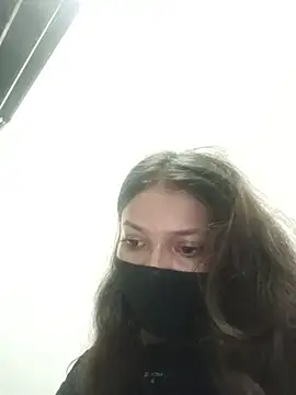 Candyy crushh online show from May 2026 08:54:02 AM