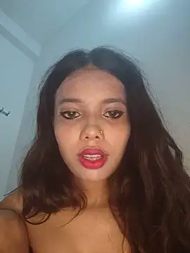 Candyy crushh online show from June 2026 08:21:01 PM