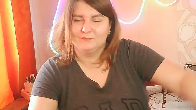 Minisstra online show from April 2026 12:10:01 PM