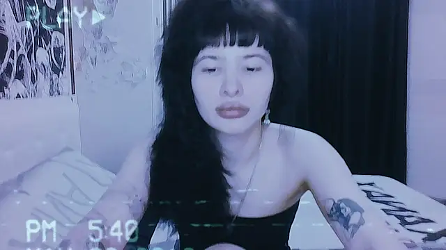Snapshot of AllisonDeetz chatting on July 2026 04:33:01 PM AllisonDeetz online show from July 2026 04:33:01 PM