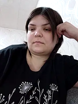 Snapshot of Dazzy_Gi chatting on March 2026 06:35:01 PM Dazzy Gi online show from March 2026 06:35:01 PM