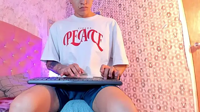 Madness savage online show from March 2026 08:45:02 PM