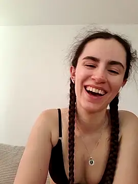 Snapshot of starlight_mo chatting on April 2026 04:16:02 PM starlight mo online show from April 2026 04:16:02 PM