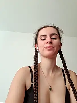 Snapshot of starlight_mo chatting on June 2026 03:25:02 PM starlight mo online show from June 2026 03:25:02 PM