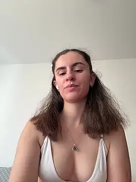 Snapshot of starlight_mo chatting on July 2026 03:03:02 PM starlight mo online show from July 2026 03:03:02 PM