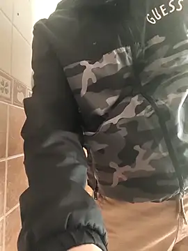 Papasote2345 online show from March 2026 01:37:01 PM