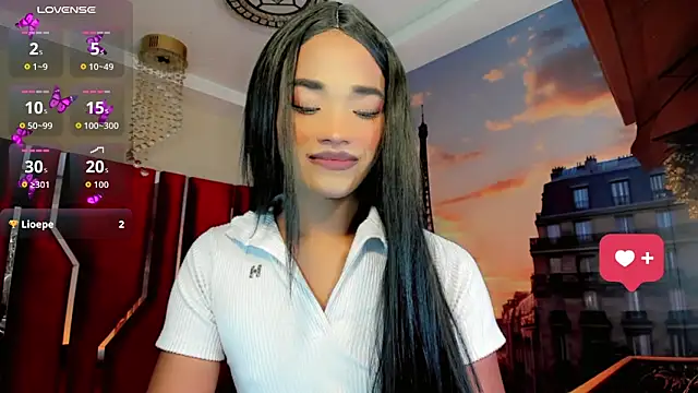 Paola Delfino online show from May 2026 10:44:02 AM