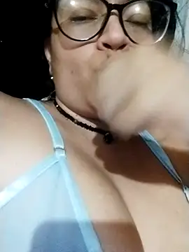 Snapshot of LatinSquirtBaby chatting on July 2026 02:04:01 AM LatinSquirtBaby online show from July 2026 02:04:01 AM