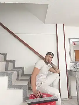 AndresXm  online show from March 2026 02:15:02 AM