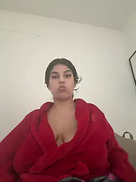 Yasminebbyxx online show from July 2026 12:48:02 AM