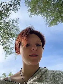 NinaParri online show from May 2026 03:26:01 AM