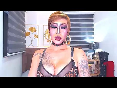 Snapshot of DominateMistressTania chatting on June 2026 12:26:01 PM DominateMistressTania online show from June 2026 12:26:01 PM