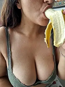 Snapshot of rafaella_stefano chatting on March 2026 09:54:02 PM rafaella stefano online show from March 2026 09:54:02 PM